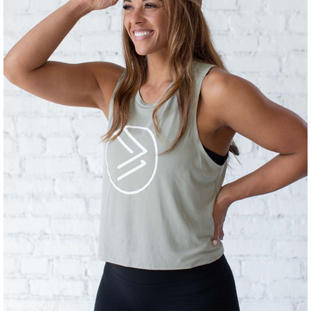 NWT Riot Tank Circle Front